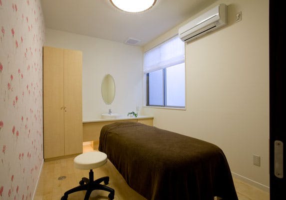 だざい皮膚・形成外科クリニック_施術室