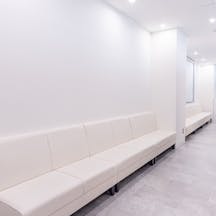 デイリースキンクリニック 福岡院(DAILY SKIN CLINIC) / 旧名:レナータクリニック 福岡院待合室