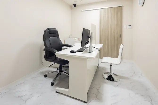 メンズエミナル 池袋東口院診察室