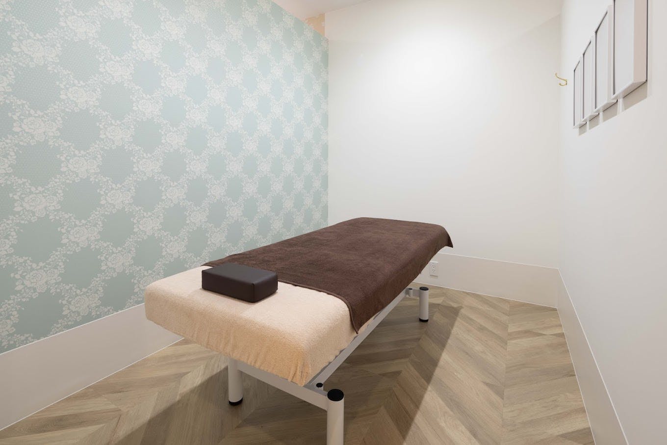 じぶんクリニック 梅田院施術室