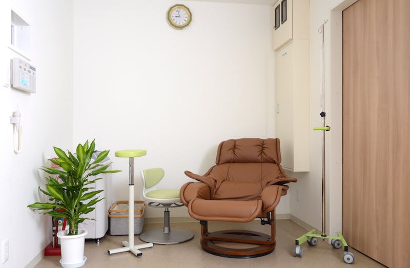 つつじヶ丘ホームドクタークリニック処置室