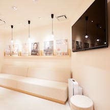 吹田駅前スキンクリニック待合