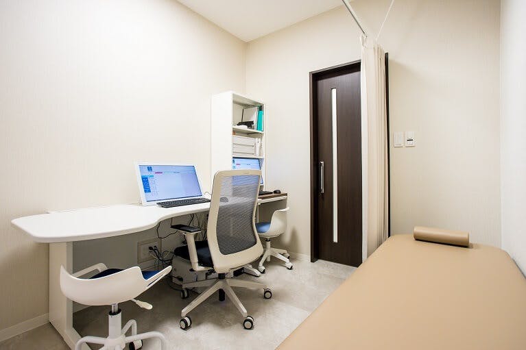 ソワカ乳腺・形成外科クリニック大阪(SOWAKA)診察室