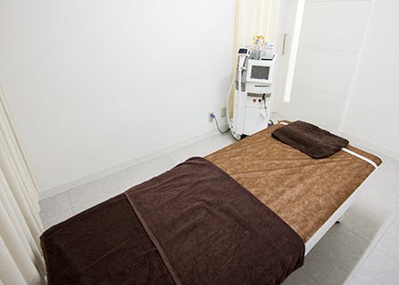 メンズリゼ 横浜(MEN'S RIZE)施術室