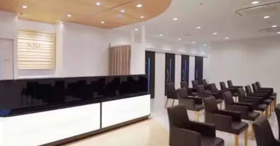 湘南美容クリニック 浦和院待合室