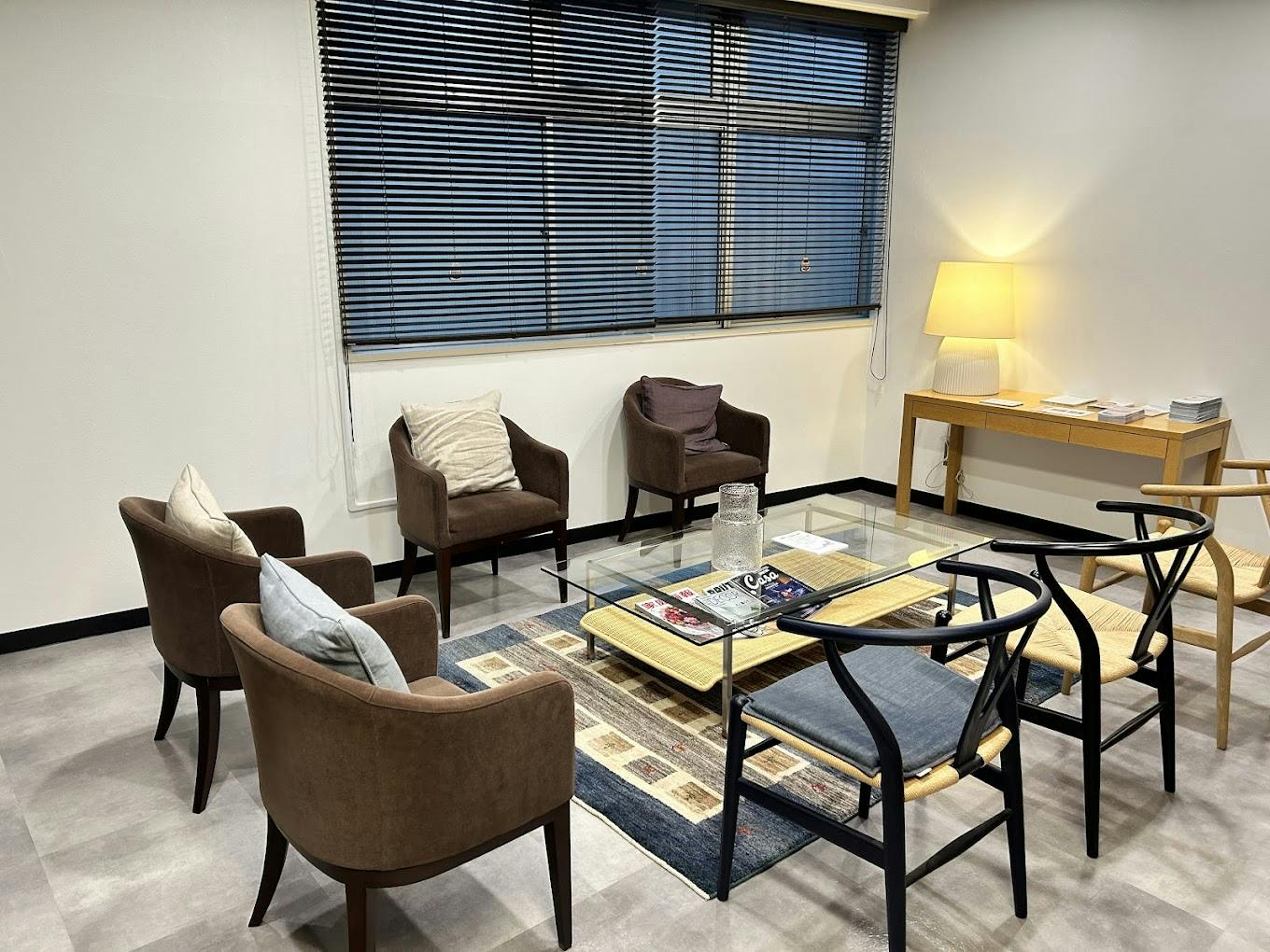 渋谷皮膚科クリニック待合室