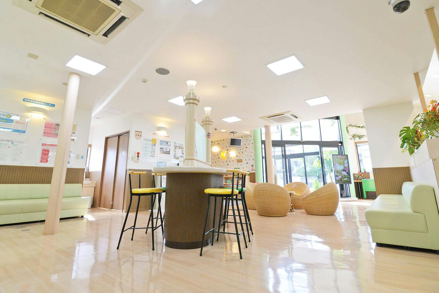 いずみデンタルクリニック待合室