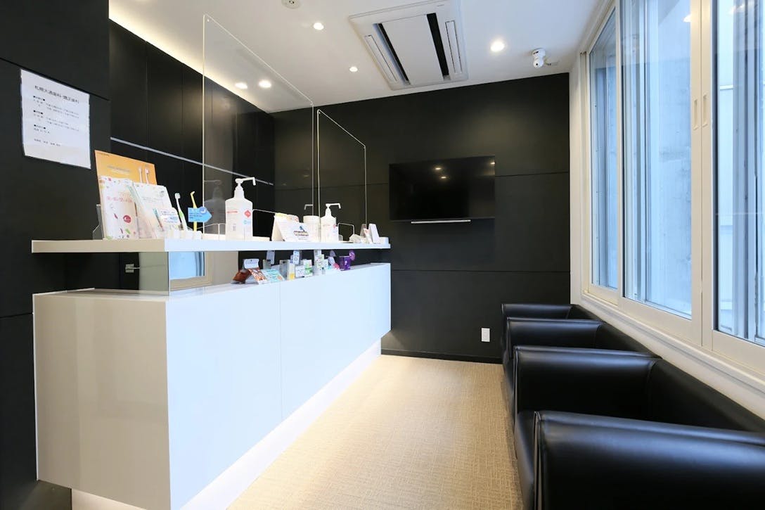 札幌キュア矯正歯科受付