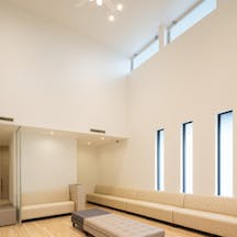 四日市ヒフ科クリニック待合室