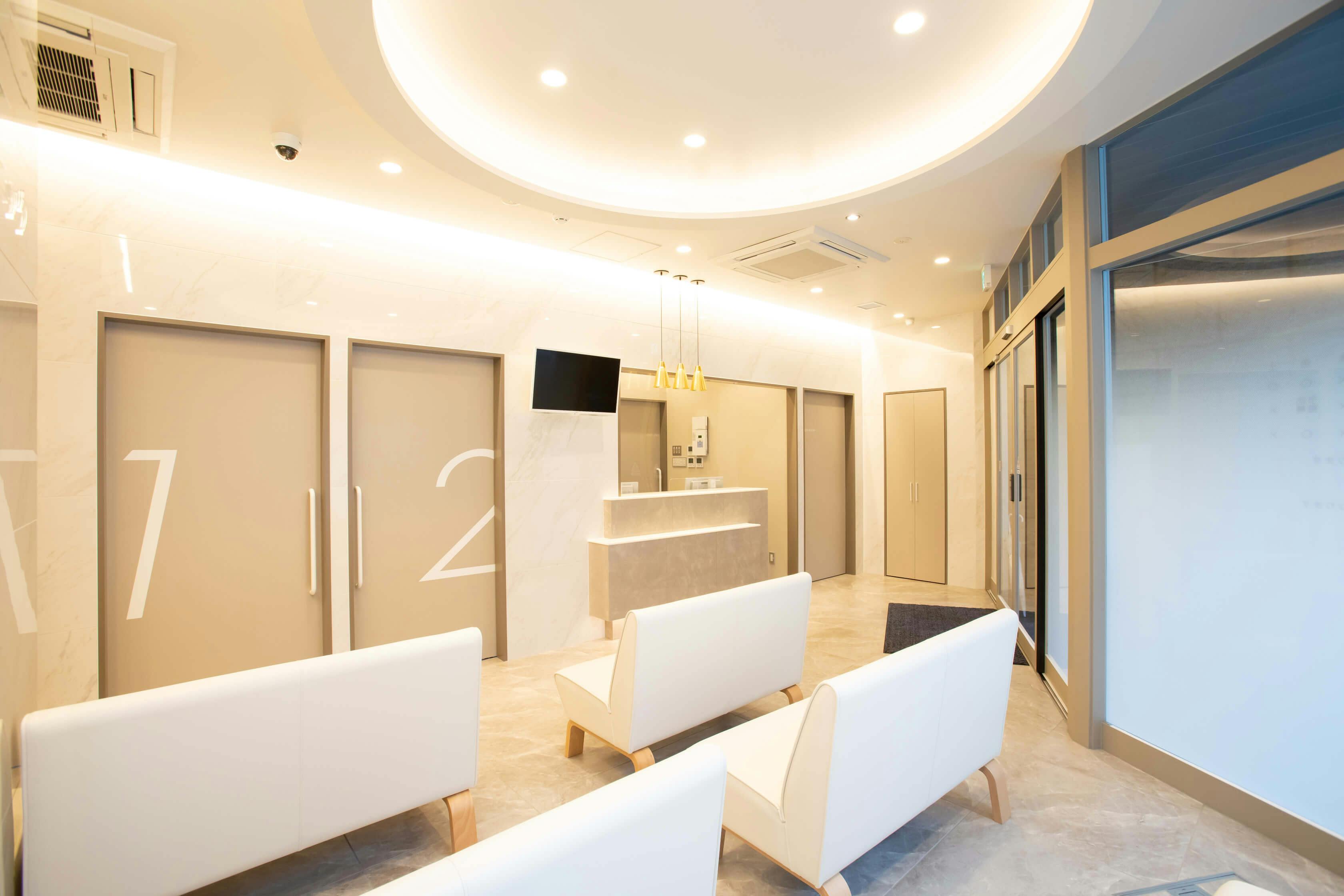 こう小児科クリニック待合室