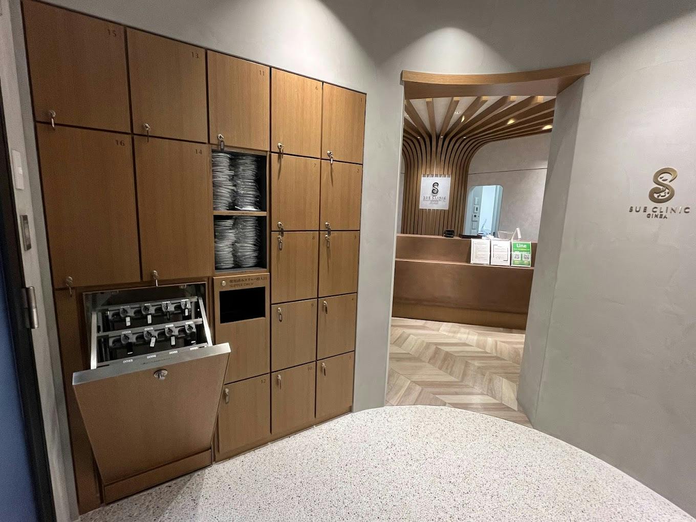 スエクリニック銀座(SUEクリニック銀座)入口