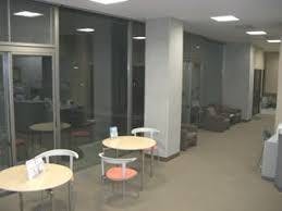 戸祭診療所待合室1