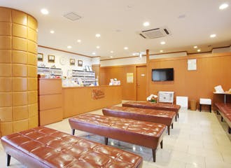 のざき内科・循環器科クリニック待合室