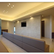 すがや皮フ科クリニック待合室