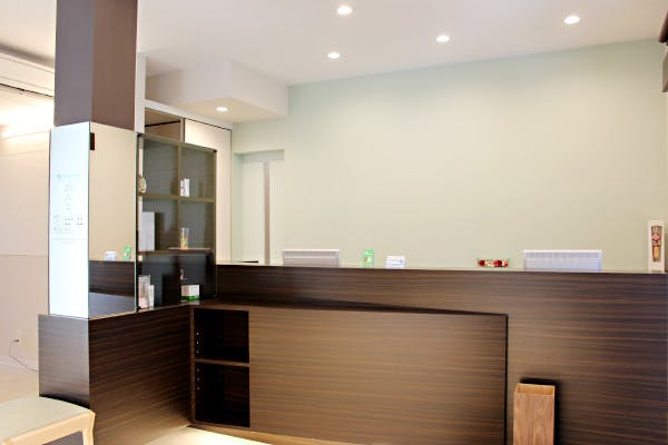 辻堂まんぼう皮ふ科受付