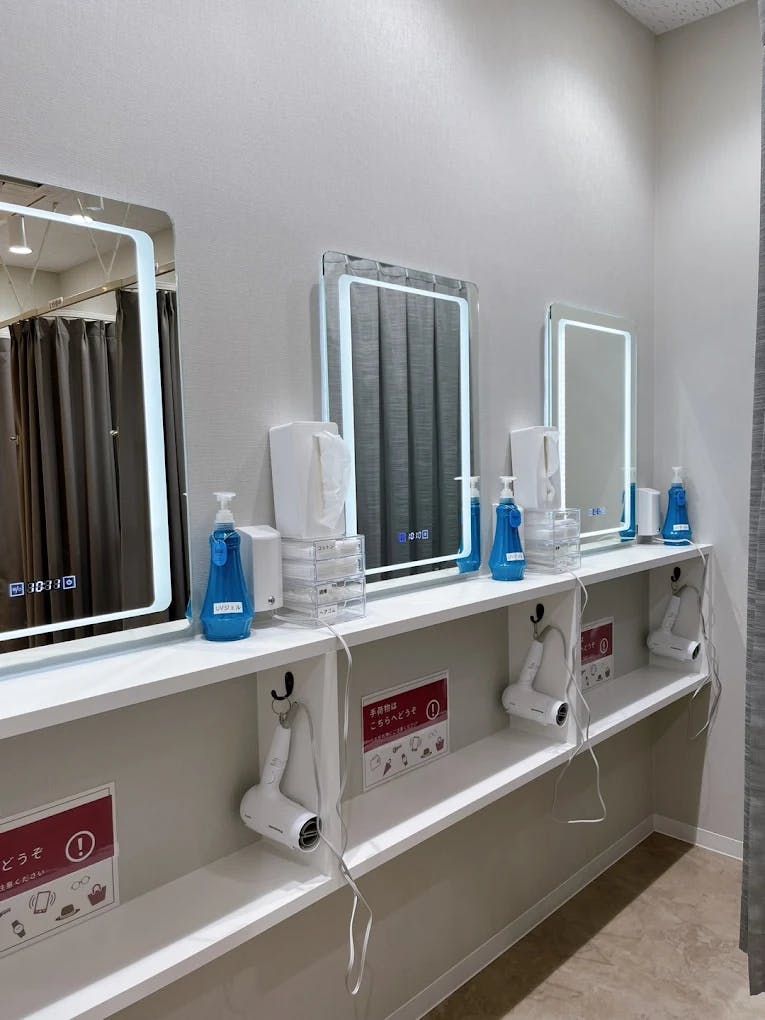 湘南美容皮フ科 梅田茶屋町院の店舗画像