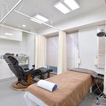 三鷹はなふさ皮膚科処置室