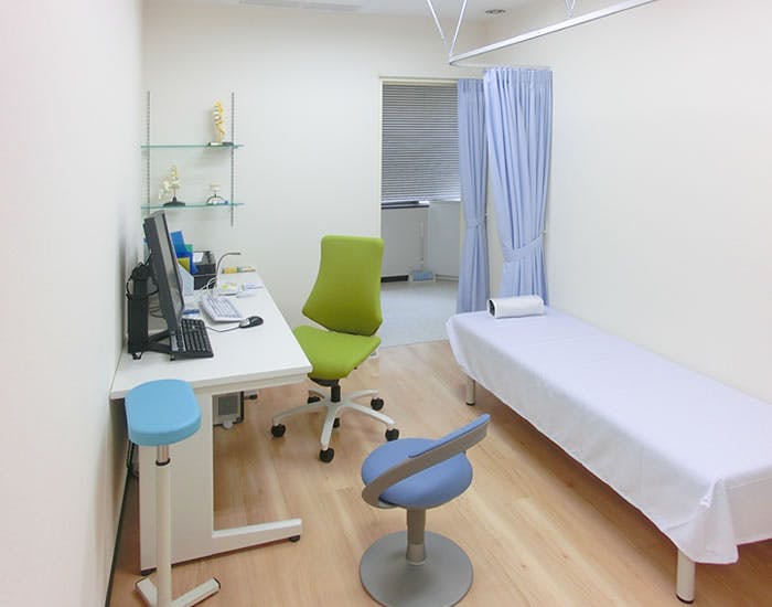 奥秋整形外科診察室