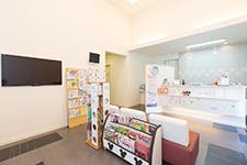 植田西クリニック待合室