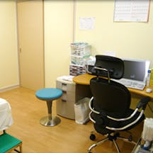 せんだい皮膚科医院診察室