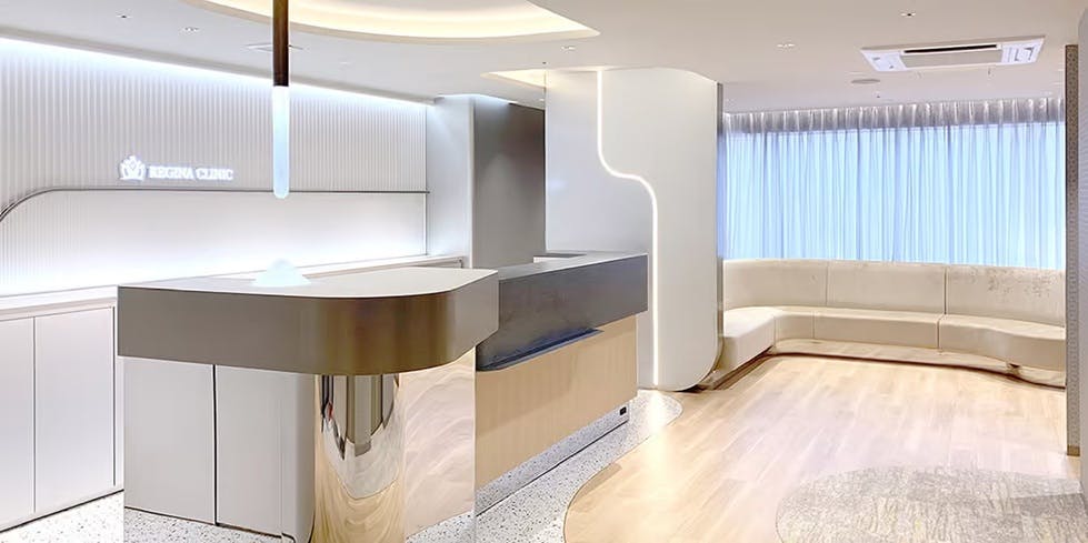 レジーナクリニック 新宿院受付