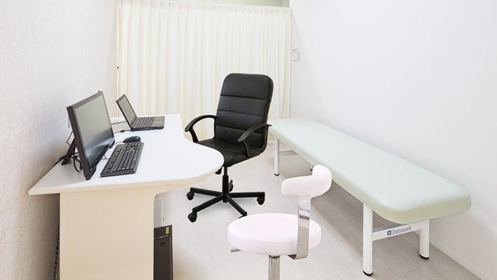 玲子内科クリニック診察室