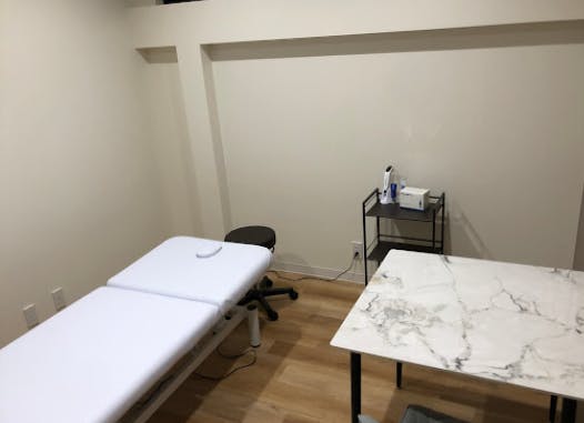 ファイヤークリニック 名古屋施術室