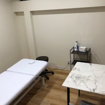 ファイヤークリニック 名古屋施術室