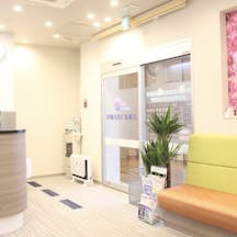 江坂まつおか眼科待合室