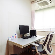 ねりま皮フ科クリニック診察室