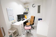 にしみねクリニック診察室