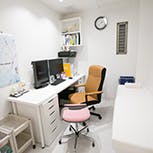 にしみねクリニック診察室