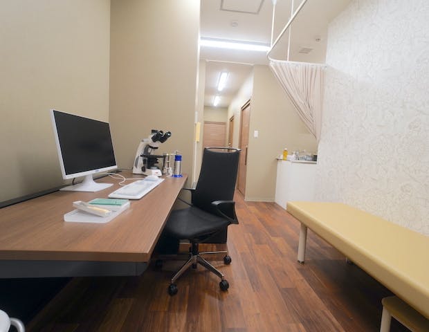 みずの皮フ科 平良院診察室
