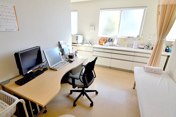 二ツ宮内科クリニック診察室