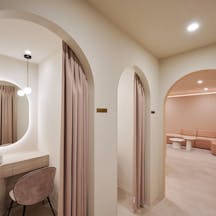 ヴェルトラクリニック新宿院(VERTRA CLINIC)店舗画像