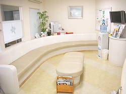 春川内科クリニック待合室