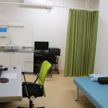 庄川しばたクリニック診察室