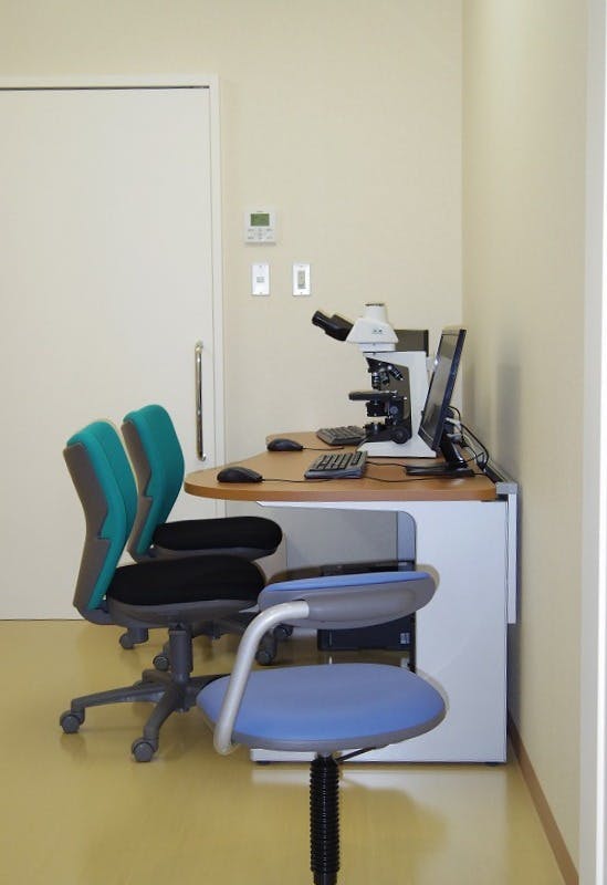 びとう皮膚科クリニック診察室