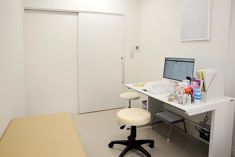 アウルスキンクリニック診察室