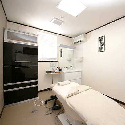 美肌のＴルーム処置室