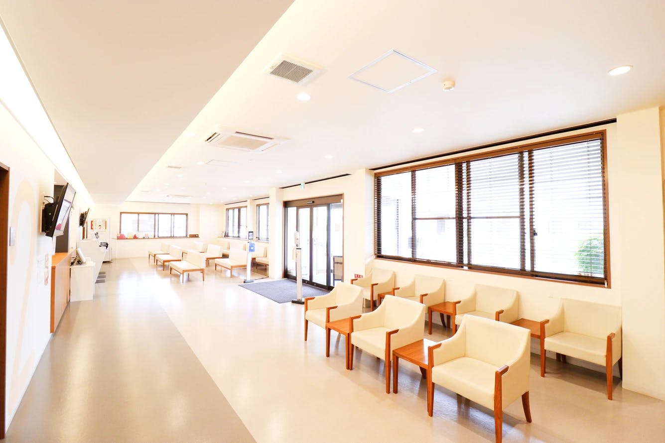 あかつきウィメンズクリニック待合室
