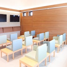 なぎさクリニック待合室