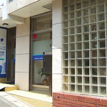 沢野クリニックエントランス