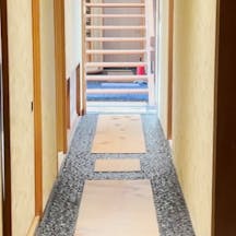 若冲庵美容クリニック廊下