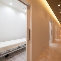 上野町皮フ科クリニック廊下