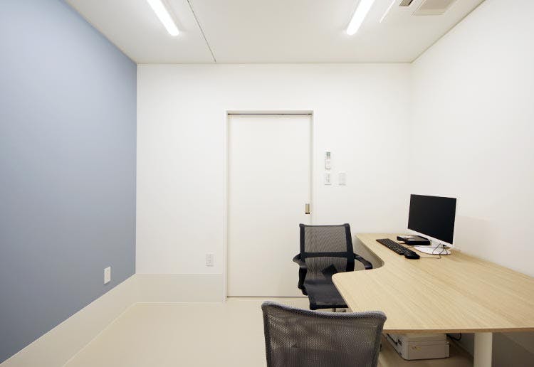 おかもと形成外科美容クリニック診察室