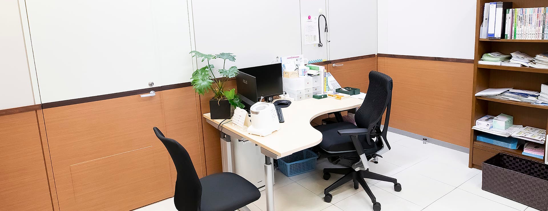 ちさとクリニック診察室