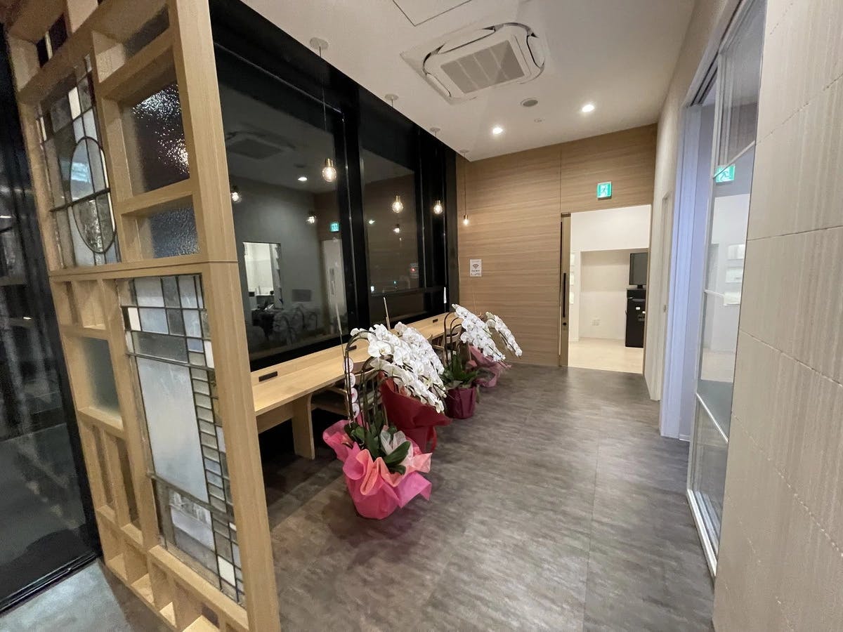 うらた皮膚科待合室