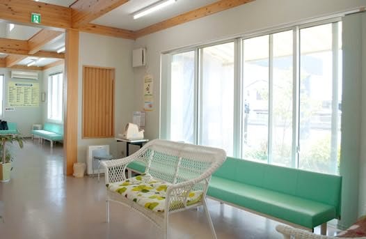 友永クリニック待合室