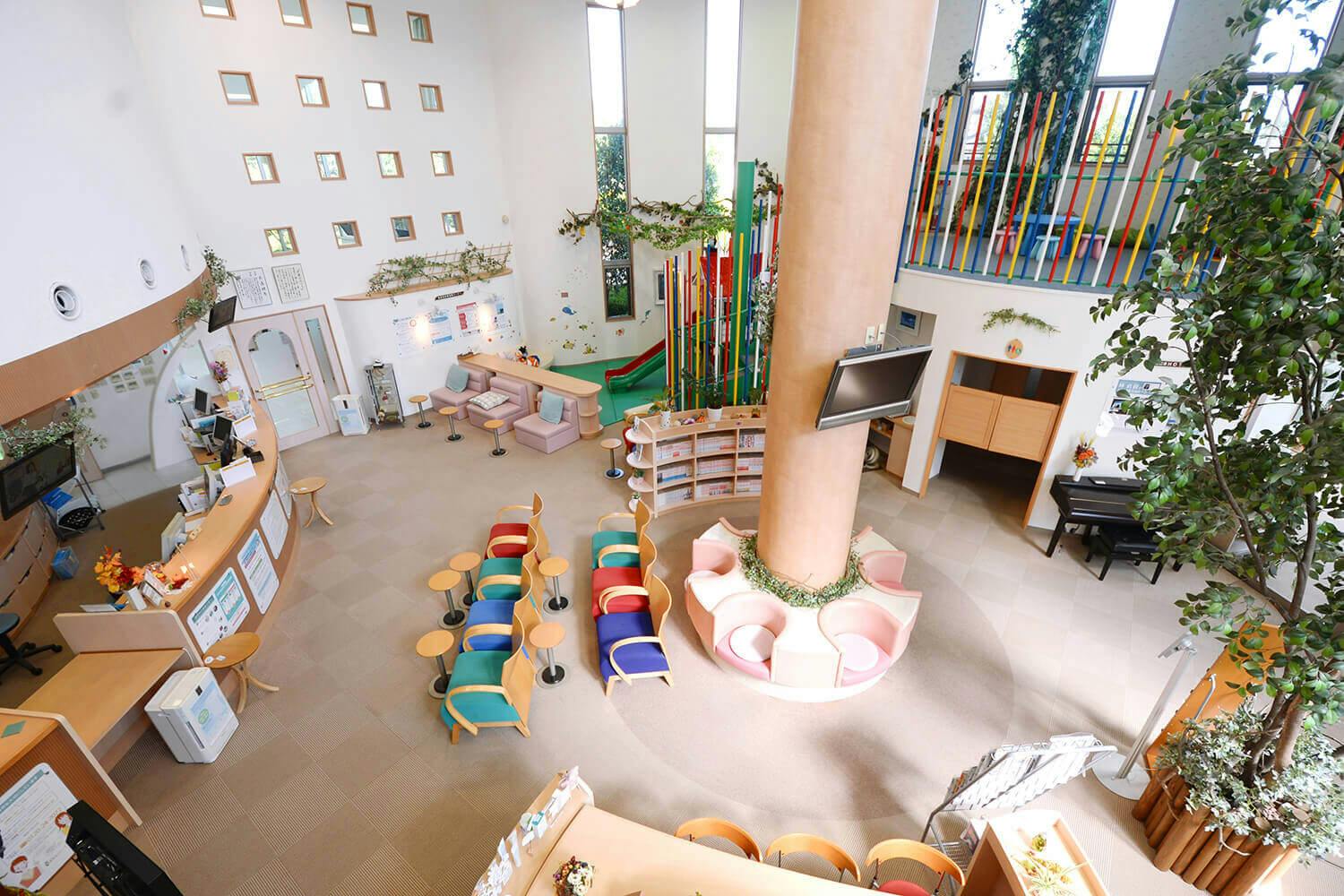 名取デンタルクリニック待合室